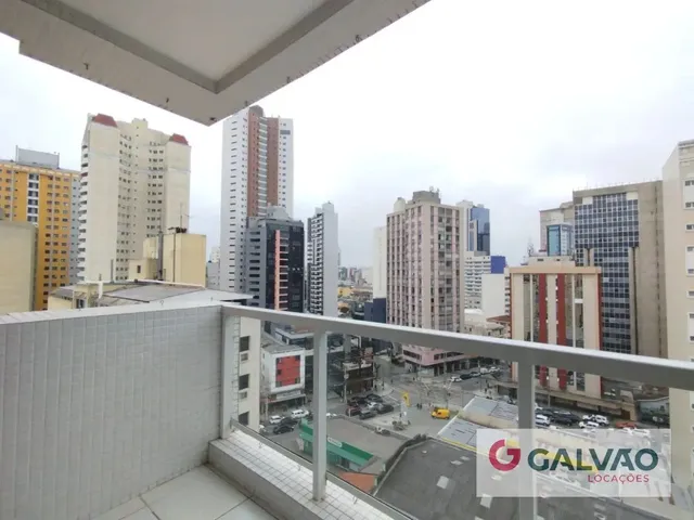 Apartamento 1 quarto e 1 banheiro, para alugar, no bairro Centro em Curitiba