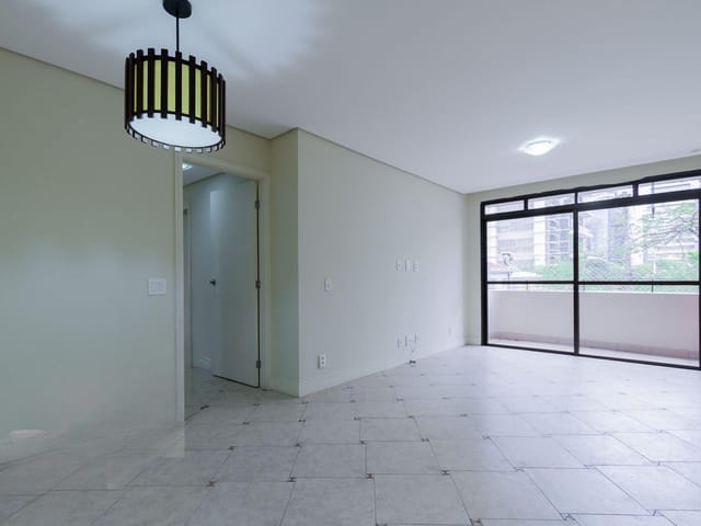 Foto do Apartamento - Apartamento à venda na Vila Olímpia, São Paulo  Este encantador apartamento de 3 quartos está localizado no prestigiado bairro da Vila Olímpia. | Vista Livre