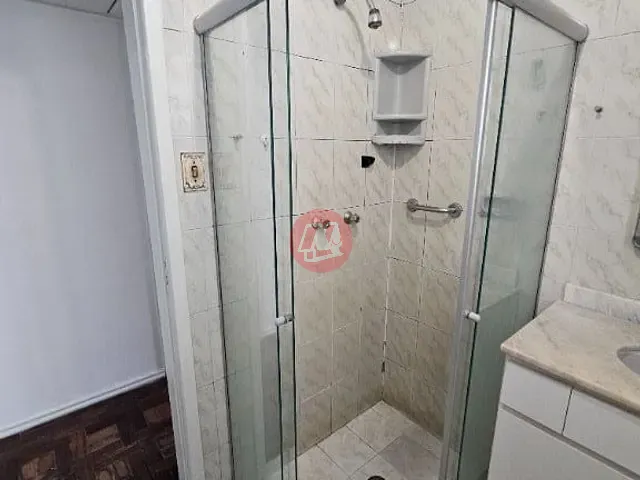 Apartamento 2 quartos e 1 banheiro, à venda, no bairro Santa Cecília em Porto Alegre