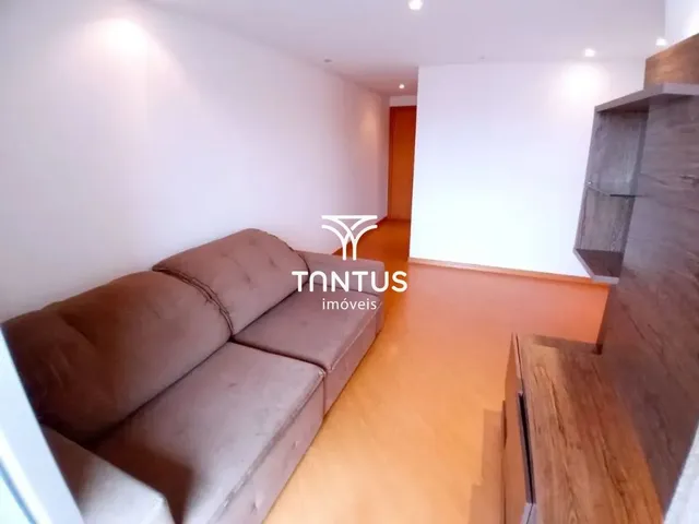 Apartamento 3 quartos e 2 banheiros, para alugar, no bairro Vila Tarumã em Pinhais