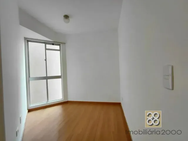 Apartamento 1 quarto e 1 banheiro, para alugar, no bairro Cristo Rei em Curitiba