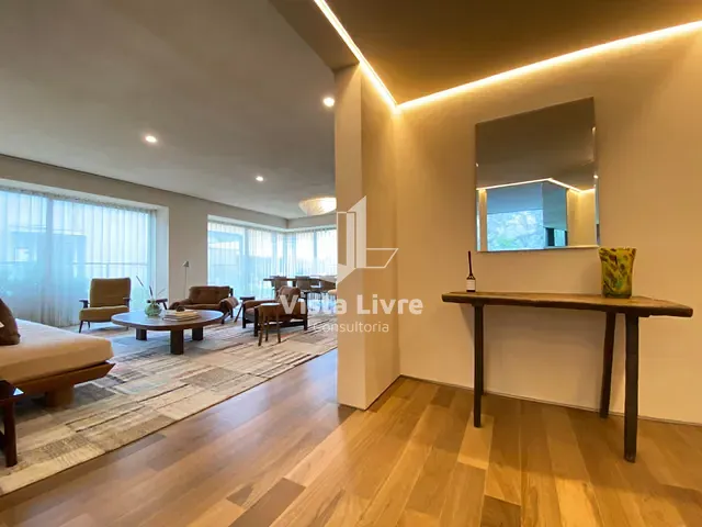 Apartamento com 250m² 2 quartos e 2 banheiros, à venda, no bairro Itaim Bibi em São Paulo