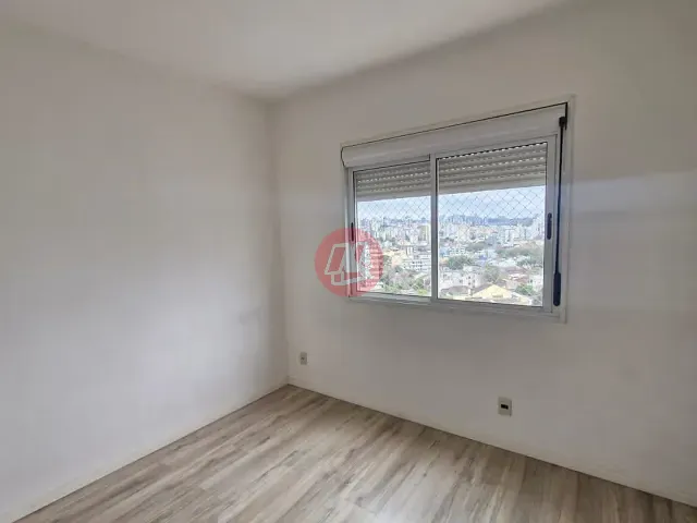 Apartamento 3 quartos e 2 banheiros, para alugar, no bairro Santo Antônio em Porto Alegre