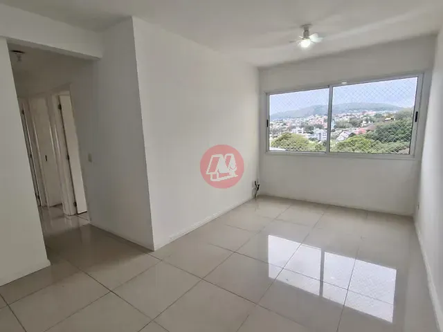 Apartamento 3 quartos e 2 banheiros, para alugar, no bairro Santo Antônio em Porto Alegre