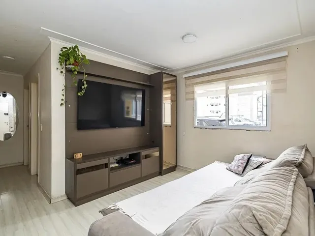 Apartamento 3 quartos e 1 banheiro, à venda, no bairro Campo Comprido em Curitiba
