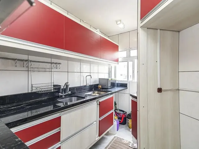 Apartamento 3 quartos e 1 banheiro, à venda, no bairro Campo Comprido em Curitiba