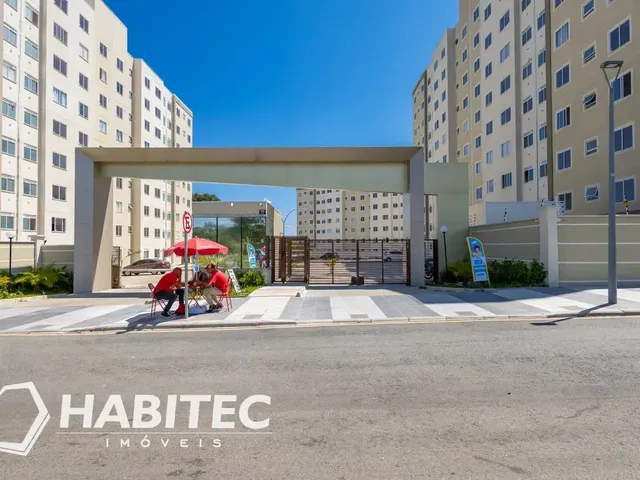 Apartamento 2 quartos e 1 banheiro, para alugar, no bairro Uberaba em Curitiba