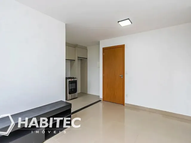 Apartamento 2 quartos e 1 banheiro, para alugar, no bairro Uberaba em Curitiba