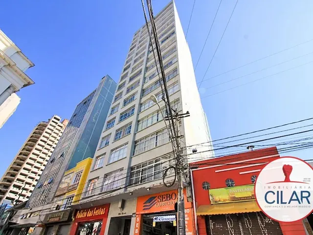 Apartamento 1 quarto e 1 banheiro, à venda, no bairro Centro em Curitiba