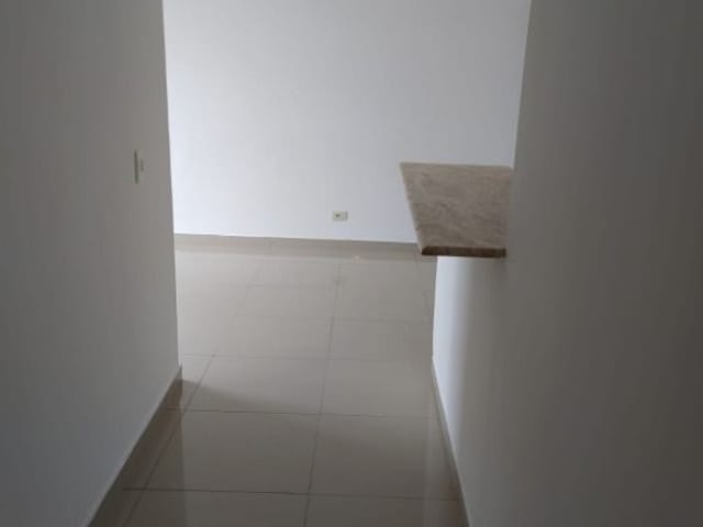 Apartamento com 52m² 2 quartos e 1 banheiro, à venda, no bairro Jardim Ipes em Cotia