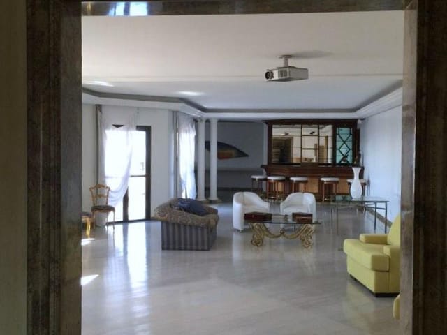Apartamento com 600m² 4 quartos e 5 banheiros, à venda, no bairro Bosque da Saúde em São Paulo
