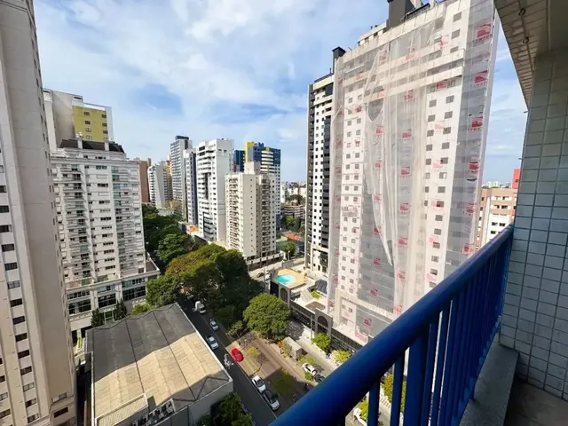 Apartamento 3 quartos e 2 banheiros, à venda, no bairro Bigorrilho em Curitiba