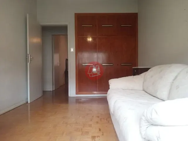 Apartamento com 115m² 3 quartos e 1 banheiro, à venda, no bairro Centro em Porto Alegre