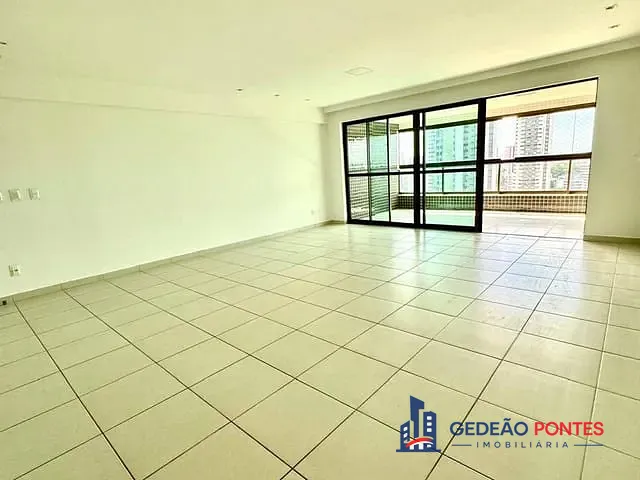 Apartamento 4 quartos e 5 banheiros, para alugar, no bairro Monteiro em Recife