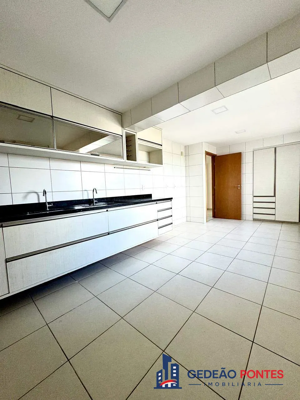 Apartamento, 4 quartos, 207 m² - Foto 11