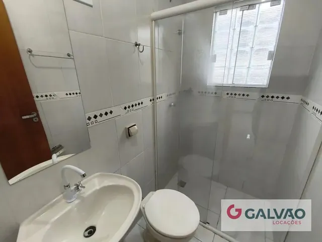 Apartamento 2 quartos e 1 banheiro, para alugar, no bairro Boa Vista em Curitiba
