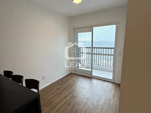 Apartamento com 52m² 2 quartos e 1 banheiro, para alugar, no bairro Jardim Casablanca em São Paulo