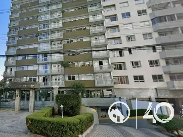 Apartamento 3 quartos e 2 banheiros, para alugar, no bairro Bigorrilho em Curitiba