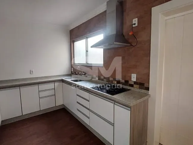 Apartamento com 113m² 4 quartos e 1 banheiro, à venda, no bairro Centro em Chapecó