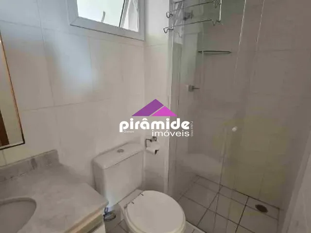 Apartamento com 60m² 2 quartos e 2 banheiros, para alugar, no bairro Parque Industrial em Rua Teresina