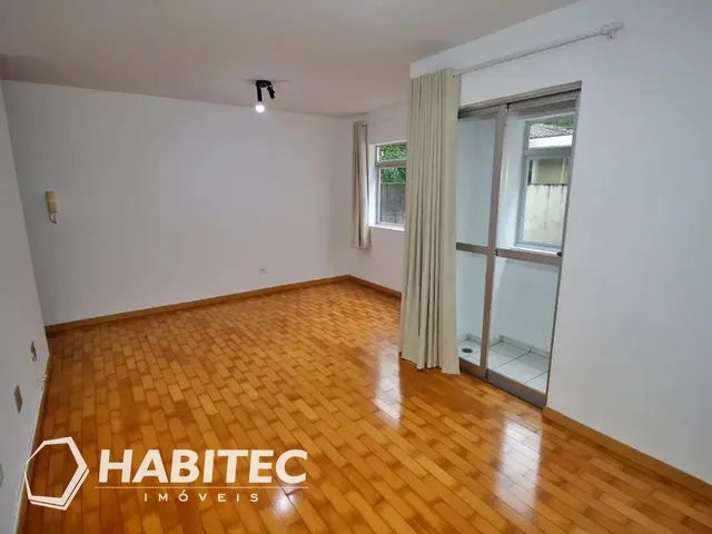 Apartamento 3 quartos e 2 banheiros, à venda, no bairro Alto da XV em Curitiba