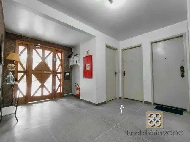 Apartamento 2 quartos e 1 banheiro, para alugar, no bairro Vila Izabel em Curitiba