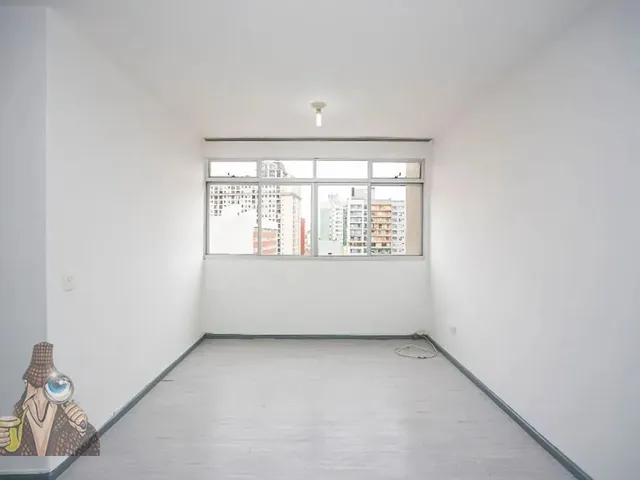 Apartamento 1 quarto e 1 banheiro, para alugar, no bairro Centro em Curitiba