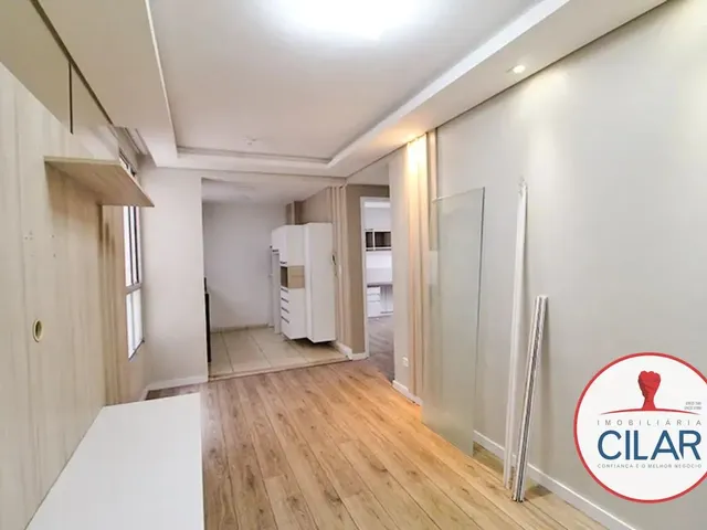 Apartamento 2 quartos e 1 banheiro, à venda, no bairro Pinheirinho em Curitiba