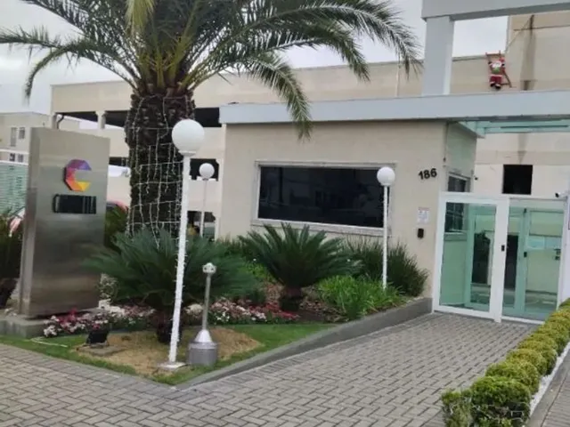 Apartamento 2 quartos e 1 banheiro, para alugar, no bairro Pinheirinho em Curitiba