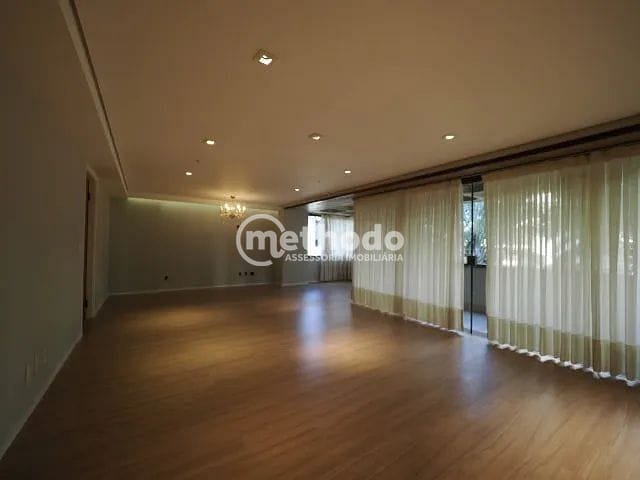 Apartamento, 4 quartos, 226 m² - Foto 1