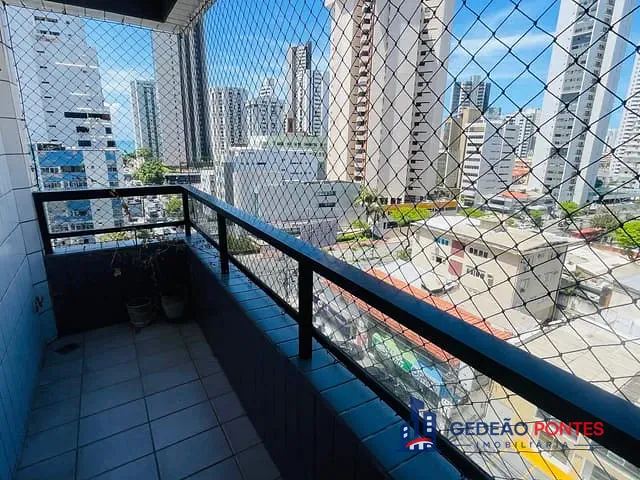 Apartamento 3 quartos e 3 banheiros, para alugar, no bairro Boa Viagem em Recife
