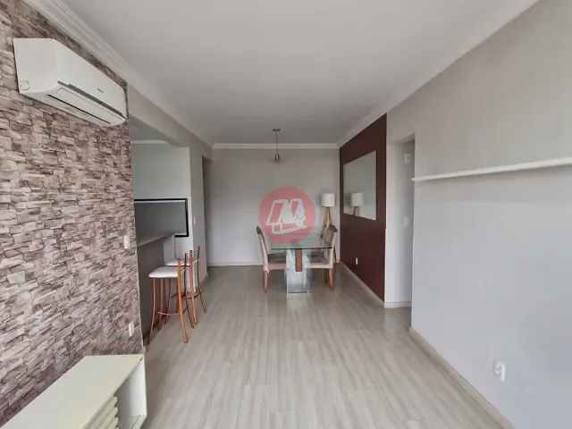 Apartamento 2 quartos e 2 banheiros, à venda ou para alugar, no bairro Santo Antônio em Porto Alegre