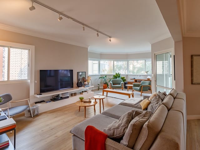 Apartamento com 225m² 3 quartos e 5 banheiros, à venda, no bairro Jardim Fonte do Morumbi em São Paulo
