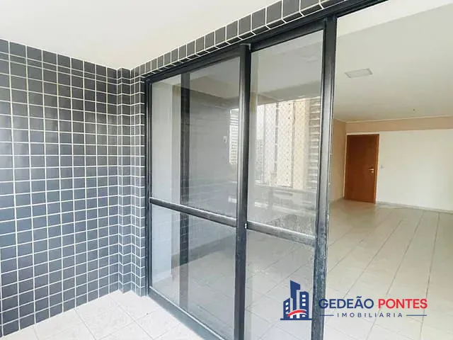 Apartamento 3 quartos e 2 banheiros, à venda, no bairro Boa Viagem em Recife