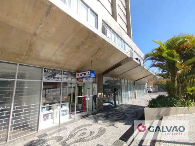 Apartamento 1 quarto e 1 banheiro, para alugar, no bairro Centro em Curitiba