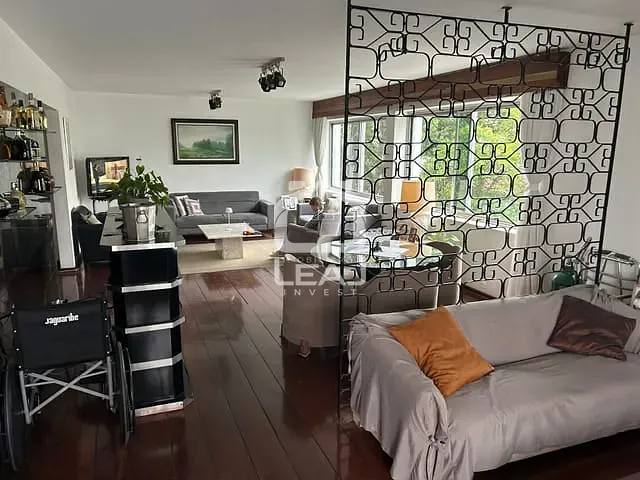 Apartamento com 190m² 3 quartos e 4 banheiros, à venda, no bairro Vila Nova Conceição em São Paulo