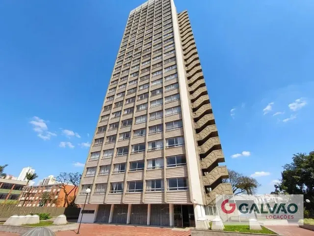 Apartamento 2 quartos e 1 banheiro, para alugar, no bairro Alto da Rua XV em Curitiba