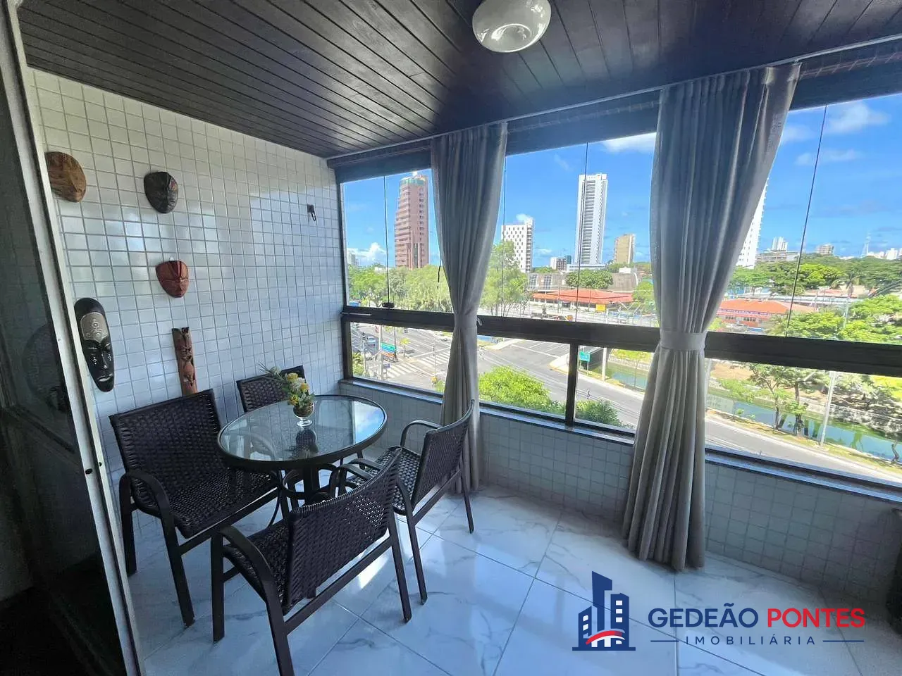 Apartamento, 4 quartos, 185 m² - Foto 1