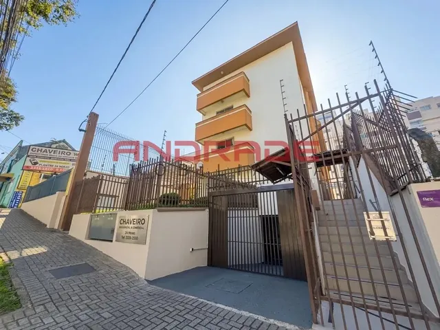 Apartamento 2 quartos e 1 banheiro, para alugar, no bairro Mercês em Curitiba