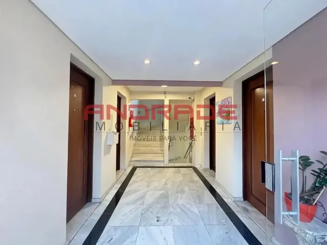 Apartamento 2 quartos e 1 banheiro, para alugar, no bairro Mercês em Curitiba