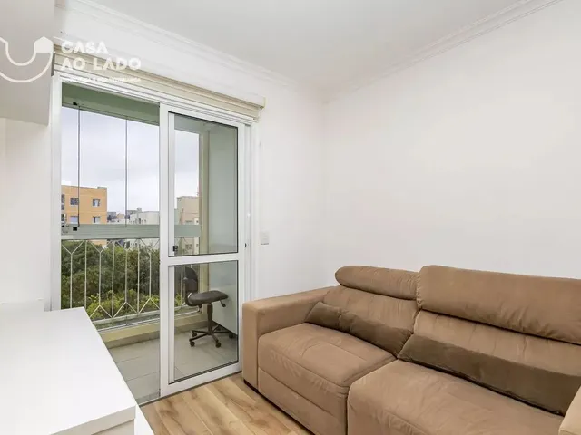 Apartamento 3 quartos e 2 banheiros, para alugar, no bairro Campo Comprido em Curitiba