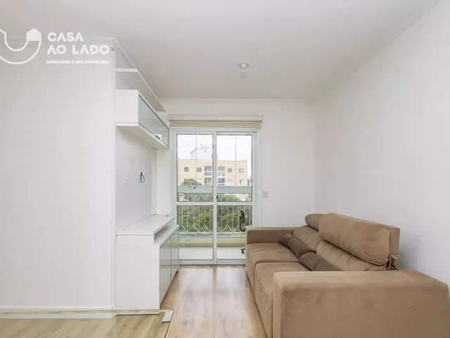 Apartamento 3 quartos e 2 banheiros, para alugar, no bairro Campo Comprido em Curitiba