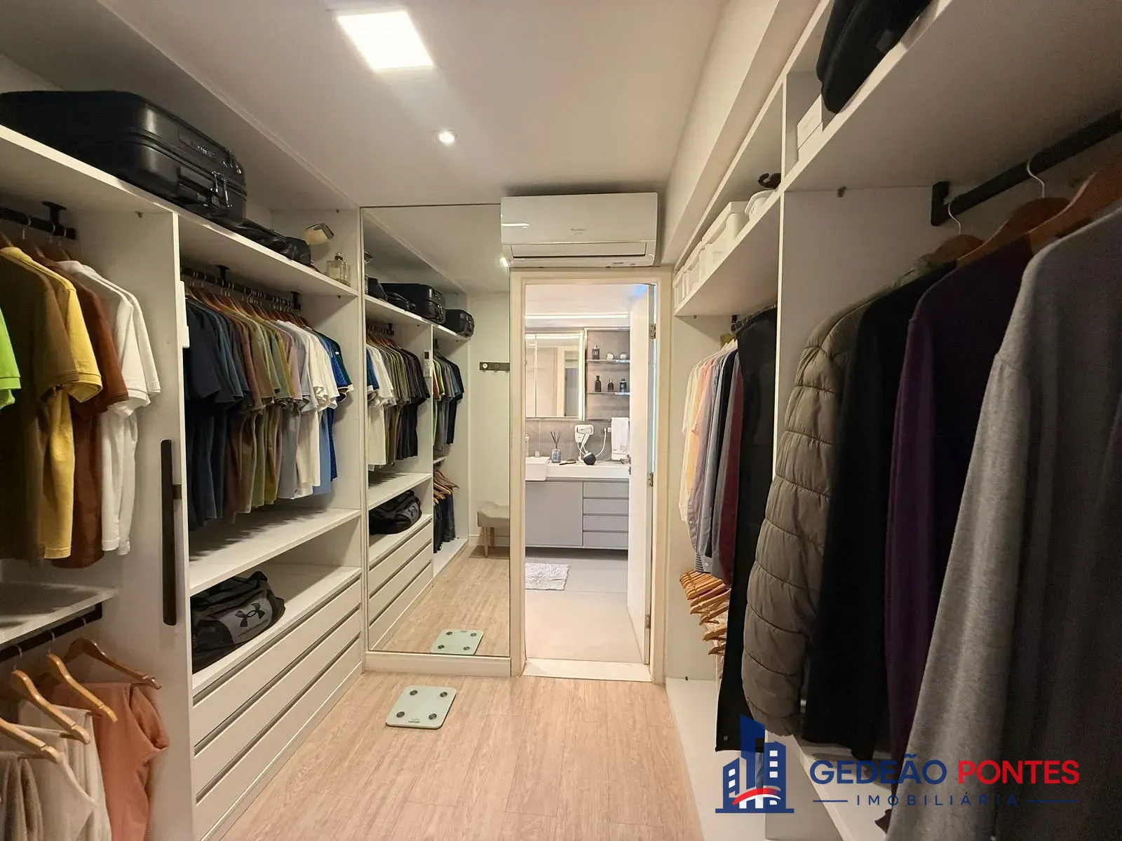 Apartamento, 4 quartos, 220 m² - Foto 22
