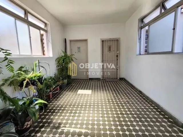 Apartamento com 80m² 2 quartos e 2 banheiros, à venda, no bairro Petrópolis em Porto Alegre