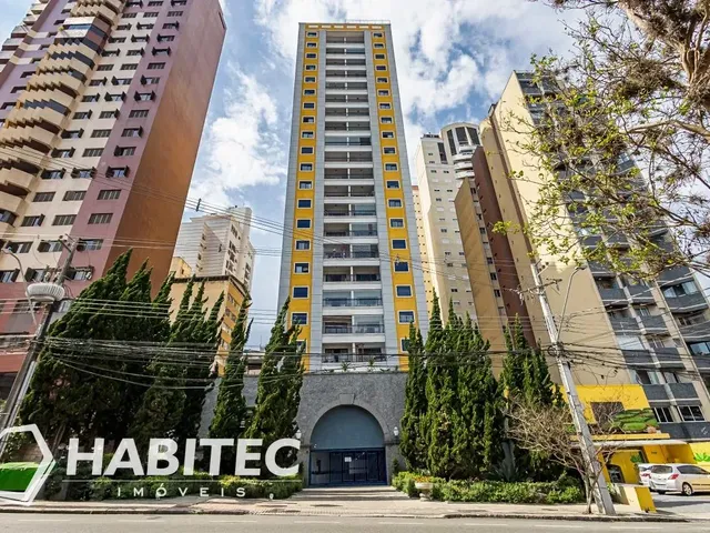 Apartamento 1 quarto e 1 banheiro, para alugar, no bairro Centro em Curitiba