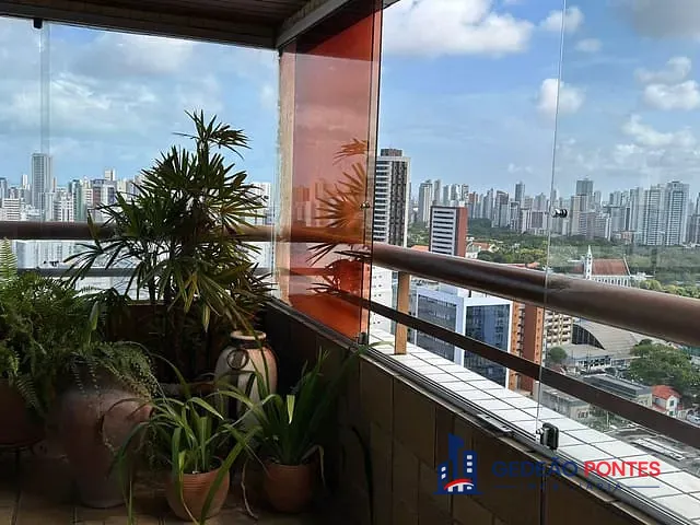 Apartamento 3 quartos e 5 banheiros, à venda, no bairro Tamarineira em Recife