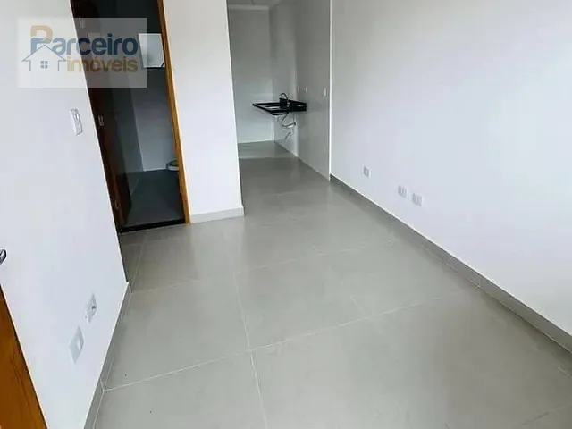 Apartamento com 26m² 1 quarto e 1 banheiro, à venda, no bairro Vila Antonina em São Paulo