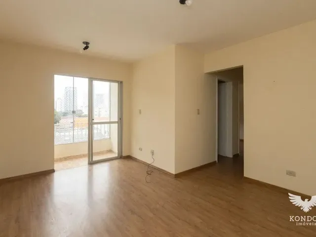 Apartamento 3 quartos e 2 banheiros, à venda, no bairro Orleans em Curitiba