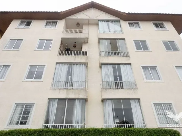 Apartamento 3 quartos e 2 banheiros, à venda, no bairro Orleans em Curitiba
