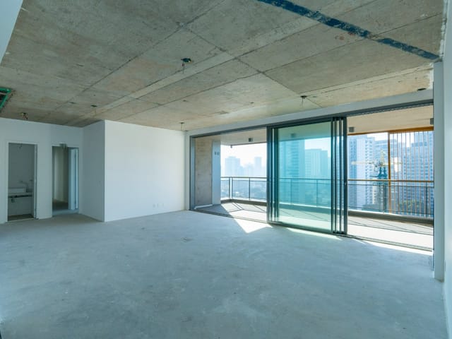 Apartamento com 195m² 4 quartos e 6 banheiros, à venda, no bairro Jardim das Acácias em São Paulo